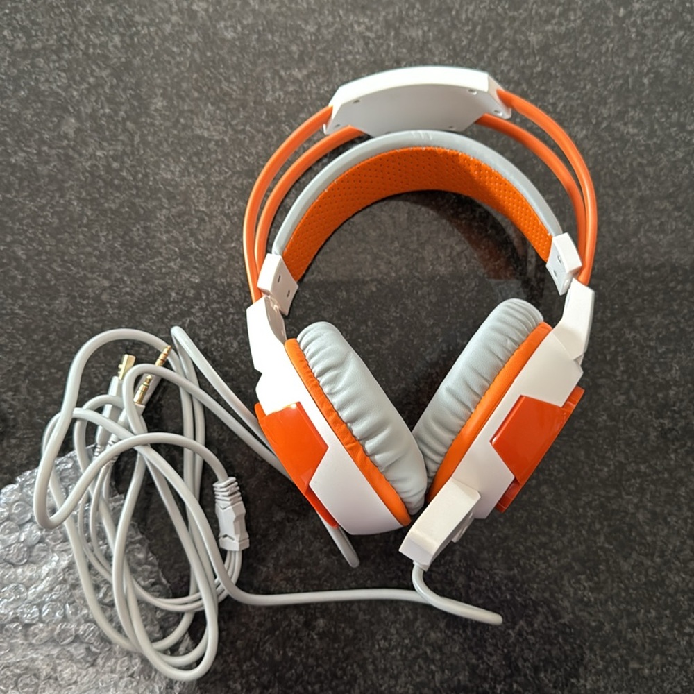 HS203 Gaming Headset